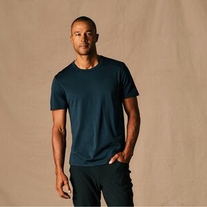 Men's Huckberry Proof 72-Hour Merino T-Shirt in Navy Blue